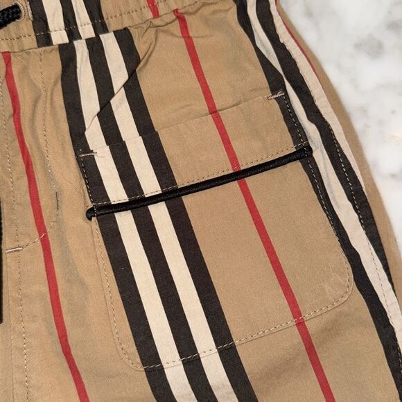Burberry Tan and Red Striped Shorts 18M - Picture 6 of 6